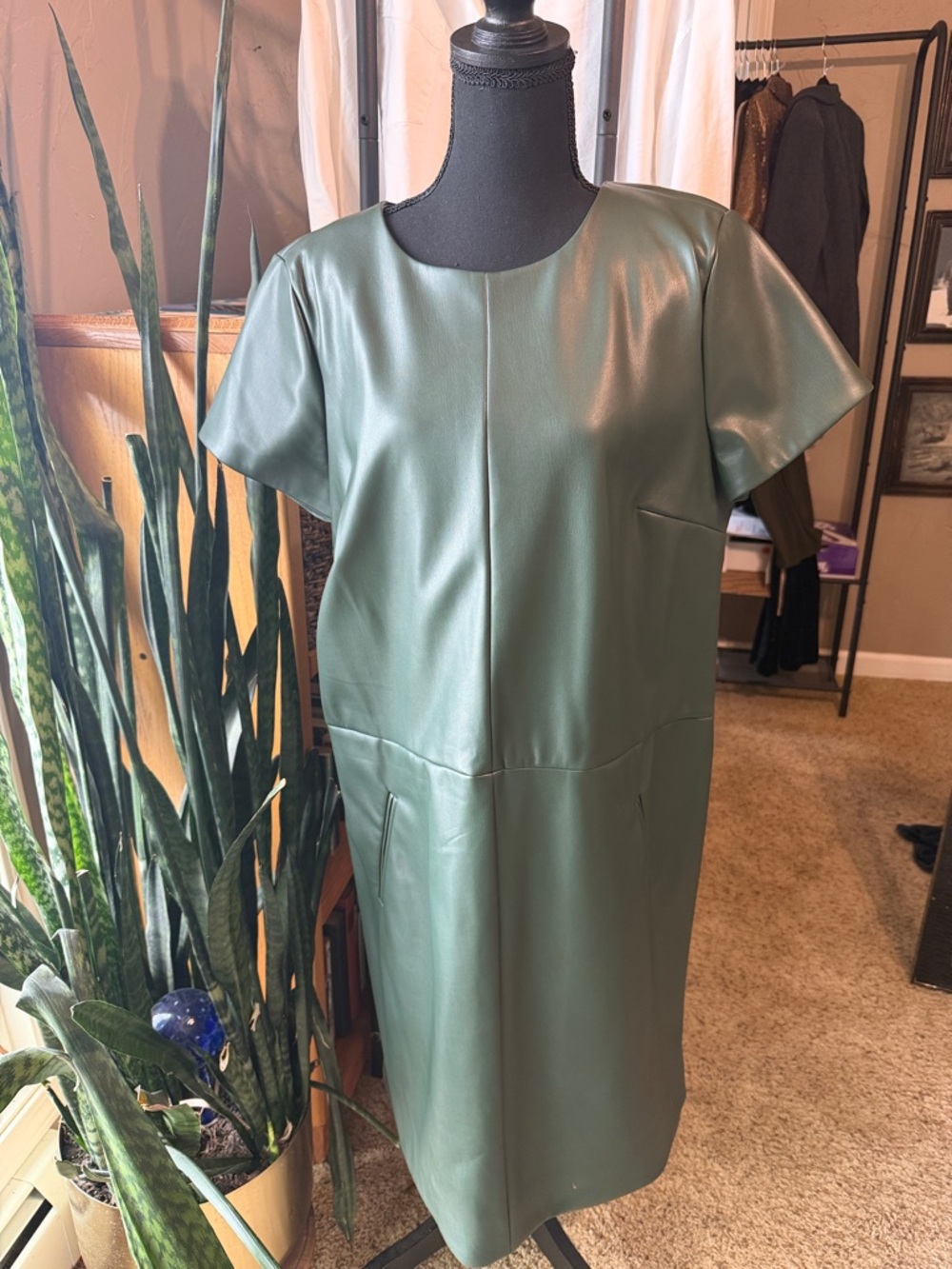 Ann Taylor Green Faux Leather Midi Shift Dress - Picture 2 of 3